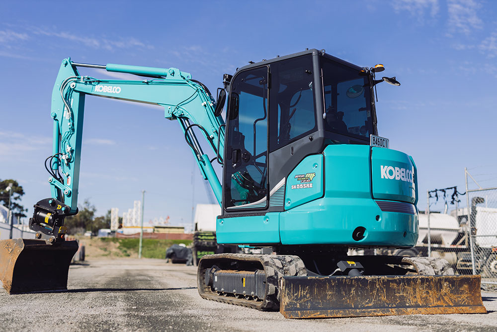 Kobelco SK55SRX-7 Canopy-Cab - Land Pro Excavations